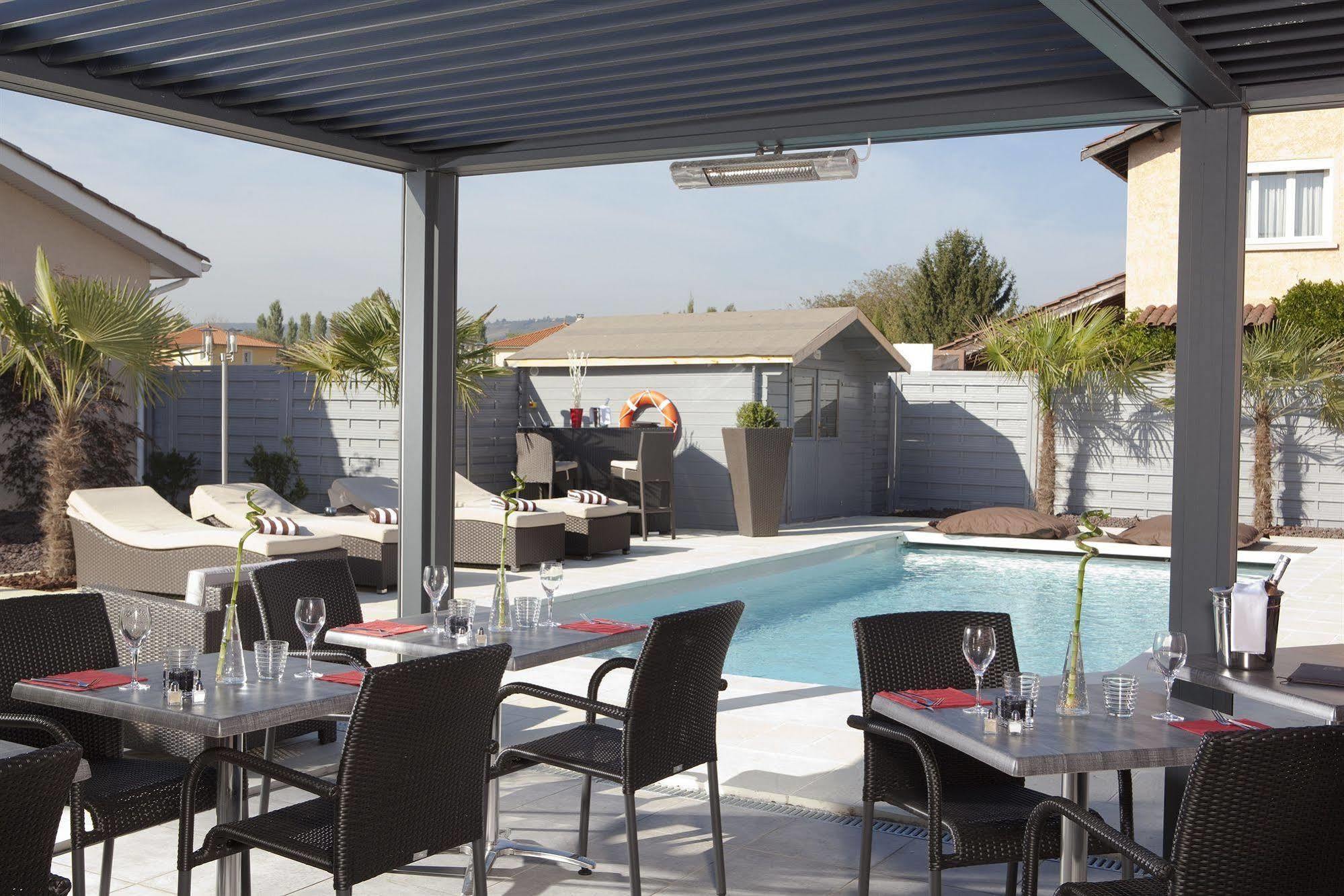 Contact Hotels Les Pierres Dorees Ambérieux d'Azergues المظهر الخارجي الصورة